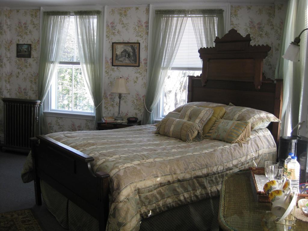 The Bridges Inn At Whitcomb House B&B Swanzey Exterior foto